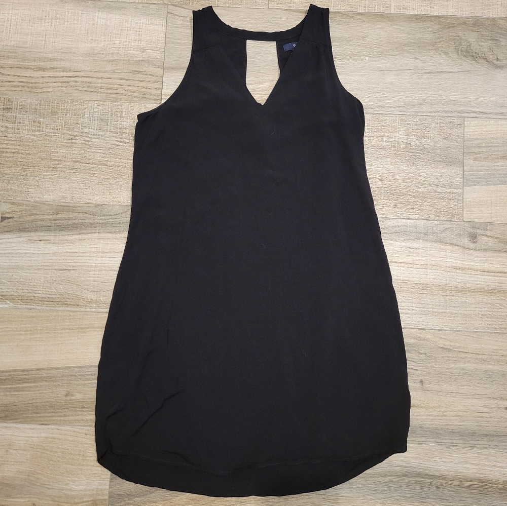 GAP Black Sleeveless V Neck Mini Shift Dress Women's Small